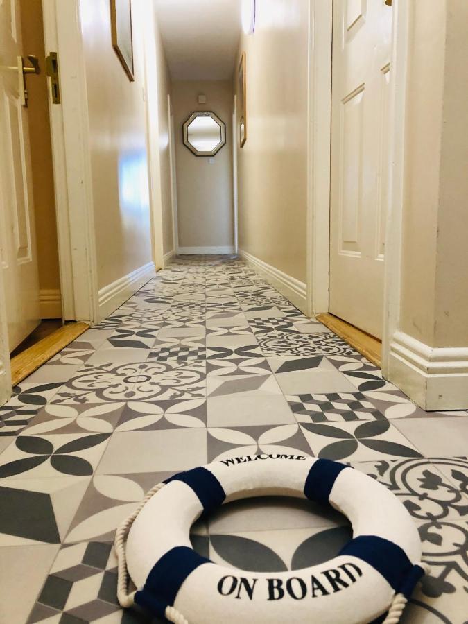 The Waterside Apartment 112 Harbour Mills 웨스트포트 외부 사진